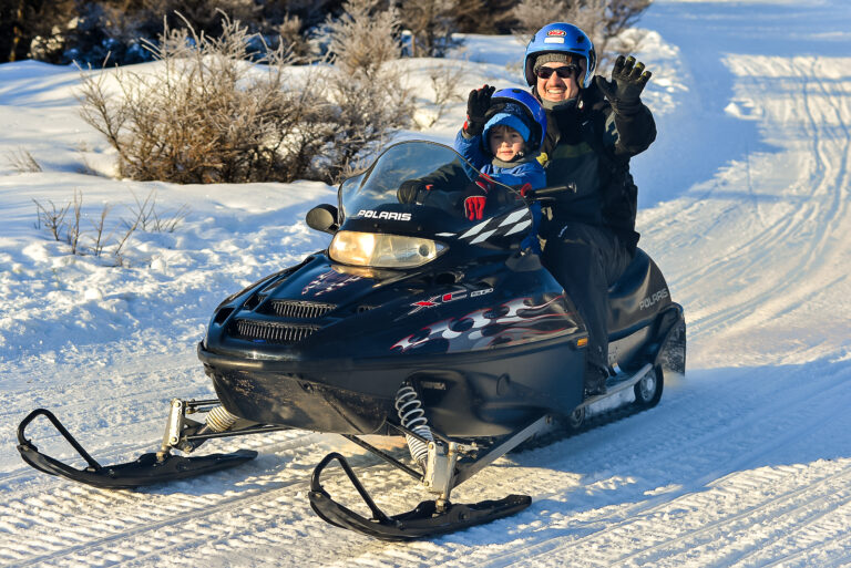 moto-de-nieve-2-768x513-1