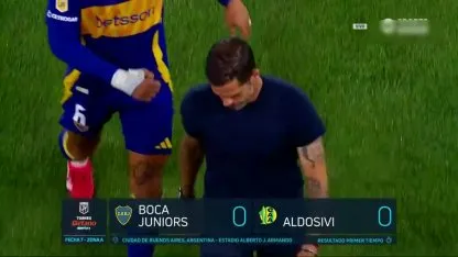 Silbidos para Boca en el final del primer tiempo ante Aldosivi