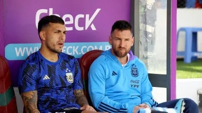 Leandro Paredes y Lionel Messi