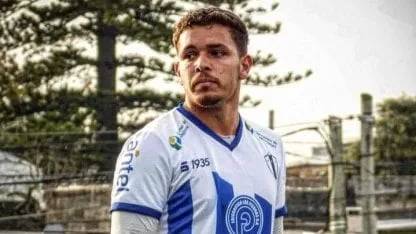 Quién es el futbolista que Ortigoza denunció que Moretti "insistía para subir a Primera"