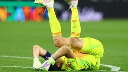 “Orgulloso”: el mensaje de Dibu Martínez tras la eliminación de Aston Villa