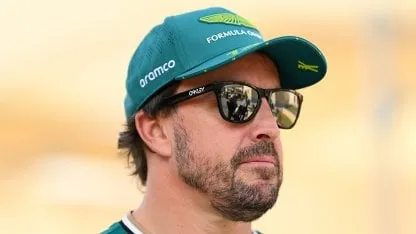 La FIA investiga a Aston Martin por el volante suelto de Alonso en Bahréin