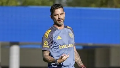 Fernando Gago deberá definir si incluye a Palacios en el duelo ante Newell's