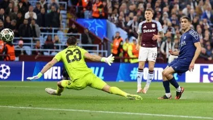 Tras el error de Dibu, Aston Villa reaccionó y se esperanza con la hazaña ante PSG