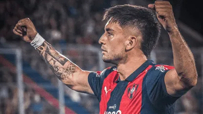 Jonatan Torres, el delantero argentino que la está rompiendo en la Libertadores