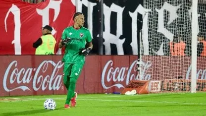 Navas la rompe en Newell's y Costa Rica sueña con sacarlo del retiro: la visita especial que recibirá en Rosario