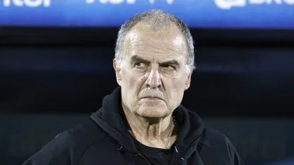 Un excolaborador fue muy crítico con Bielsa: "No fue una convivencia sana"