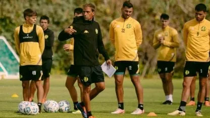 Aldosivi volvió al trabajo pensando en Estudiantes