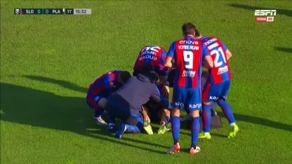 Ezequiel Cerutti se retiró entre lágrimas del duelo entre San Lorenzo y Platense