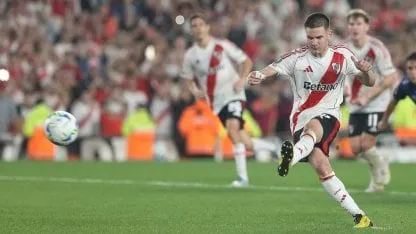 Mastantuono rompió la maldición de River en los penales