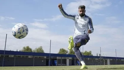 Giménez se sumó al grupo y está disponible en Boca para los octavos: ¿y Herrera?