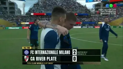 Escándalo en el final del triunfo de Inter contra River: Acuña lo buscó a Dumfries y lo frenó Chivu