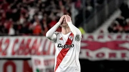 Las trabas que frenan el pase de Mastantuono de River a Real Madrid