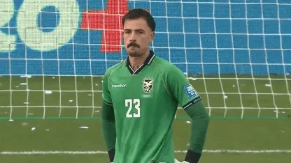El insólito blooper que abrió la victoria de Venezuela y complicó a Bolivia camino al Mundial