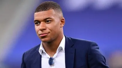Mbappé denunció a PSG por "acoso" y le reclamó una cifra millonaria