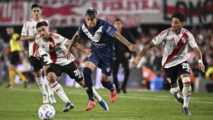 En River interesa Maher Carrizo: cuánto pide Vélez y cuál es su cláusula de rescisión