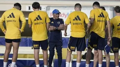 Con sorpresas, los dos equipos que paró Russo en la práctica de Boca