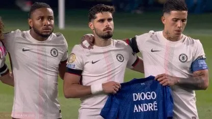 Enzo Fernández y Pedro Neto, protagonistas de otro emotivo homenaje a Diogo Jota