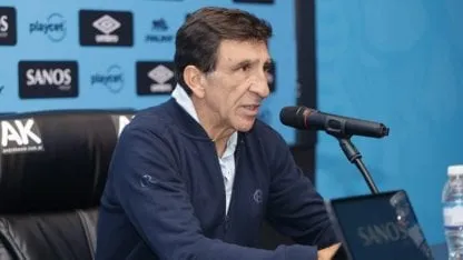 Costas reveló cómo quedó Racing tras la salida de Salas a River: "Nos dividió a todos"
