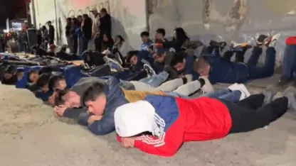 111 detenidos y heridos graves: la Policía apuntó contra la Conmebol tras los incidentes en Avellaneda 111 detenidos y heridos graves: la Policía apuntó contra la Conmebol tras los incidentes en Avellaneda