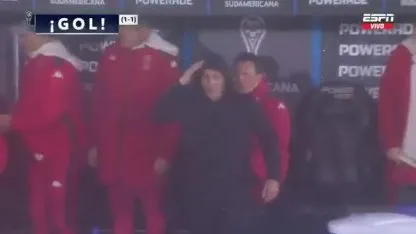 El gol de penal de Matko Miljevic para Huracán contra Once Caldas (1-0) El gol de penal de Matko Miljevic para Huracán contra Once Caldas (1-0)