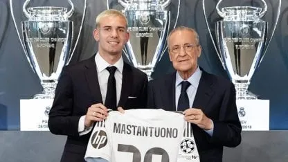 Tebas, fuerte contra Real Madrid por la inscripción de Mastantuono: "Le dieron la 30 y no jugará en la filial" Tebas, fuerte contra Real Madrid por la inscripción de Mastantuono: "Le dieron la 30 y no jugará en la filial"