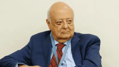 El embajador de Chile explicó cómo se salvó el hincha que saltó al vacío El embajador de Chile explicó cómo se salvó el hincha que saltó al vacío