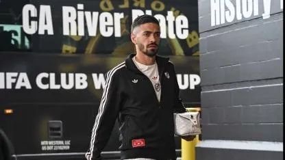 Cómo hizo Vélez para que Lanzini no sea un nuevo 'caso Marcos Rojo' Cómo hizo Vélez para que Lanzini no sea un nuevo 'caso Marcos Rojo'