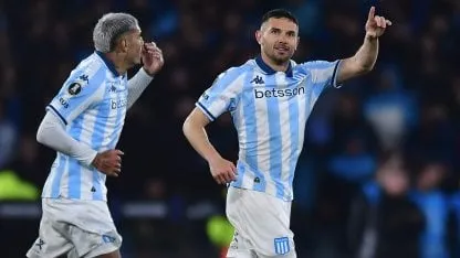 Maravilla Martínez volvió al gol en Racing y logró un histórico récord Maravilla Martínez volvió al gol en Racing y logró un histórico récord