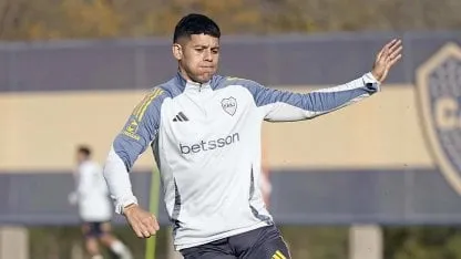 Cuándo sería el debut de Rojo: el indicio de Costas
