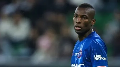 Insólito: llegó para ser presentado en Bayern, pero Chelsea lo hizo volver por una lesión