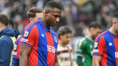 Romaña denunció una campaña arbitral contra San Lorenzo: "Nos inclinan la cancha y estamos cansados" Romaña denunció una campaña arbitral contra San Lorenzo: "Nos inclinan la cancha y estamos cansados"