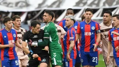 Clima caliente y dos polémicas expulsiones en la primera media hora de Platense-San Lorenzo Clima caliente y dos polémicas expulsiones en la primera media hora de Platense-San Lorenzo