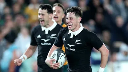 Los All Blacks vencieron a Australia y estiraron a 52 partidos su invicto en Eden Park