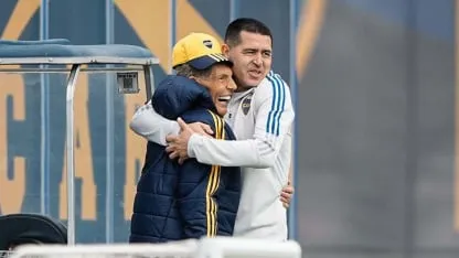 Russo estuvo al frente de la práctica de Boca y repetiría el once