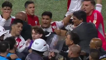 "Hijo de p...": Salas explotó contra el árbitro tras la eliminación de River