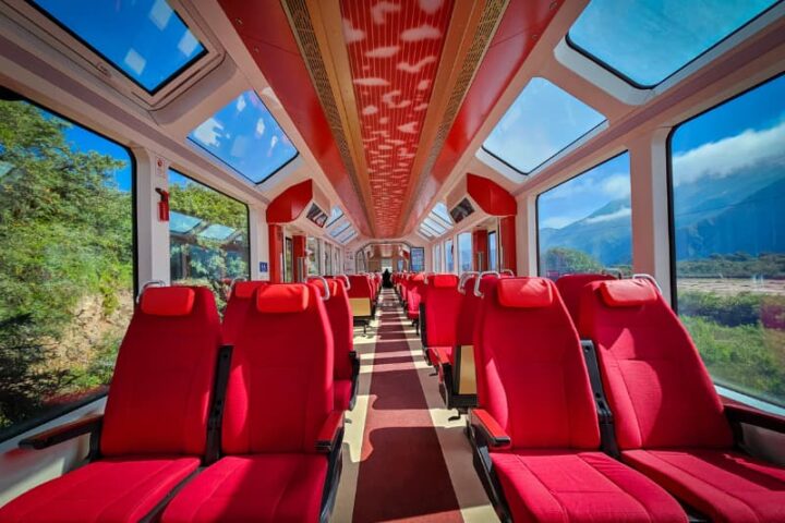 Tren Solar de la Quebrada. Interior de los vagones.
