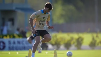 La fascinación de una leyenda por Nico Paz: “El único que estoy viendo” La fascinación de una leyenda por Nico Paz: “El único que estoy viendo”