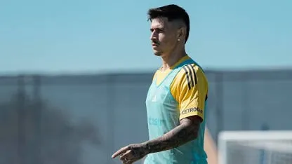 Bareiro se perfila para debutar en tiempo récord en Boca y Úbeda movería piezas en el equipo