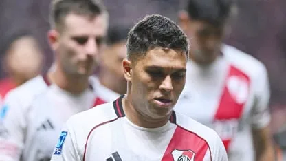 Juanfer dio la cara tras una nueva derrota: "En River no puede pasar esto" Juanfer dio la cara tras una nueva derrota: "En River no puede pasar esto"