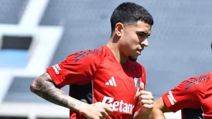 Kendry Páez volvió a entrenarse y apunta a debutar ante Tigre