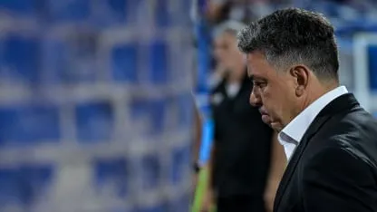 Triste, solitario y final Triste, solitario y final