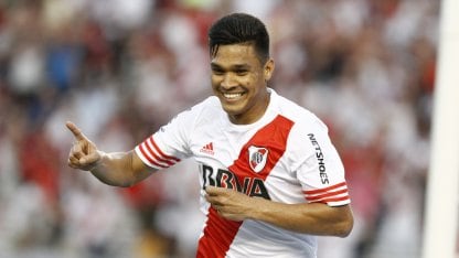El ¿palito? de Teo Gutiérrez a los delanteros de River