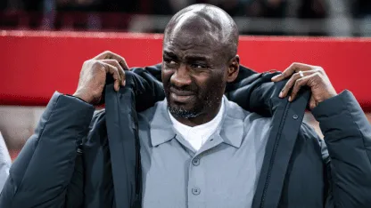 Ghana despidió a su entrenador a falta de 72 días para el inicio del Mundial Ghana despidió a su entrenador a falta de 72 días para el inicio del Mundial
