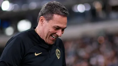 Vanderlei Luxemburgo fue internado en terapia intensiva Vanderlei Luxemburgo fue internado en terapia intensiva