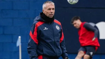 Romaña se entrenó a la par y Álvarez lo tendrá disponible para el debut en la Sudamericana Romaña se entrenó a la par y Álvarez lo tendrá disponible para el debut en la Sudamericana