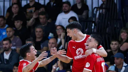 Independiente también ganó el clásico de Avellaneda en futsal y continuó con las cargadas