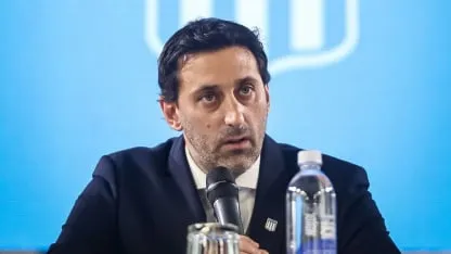 Racing busca entrenador: el perfil que desea Diego Milito para reemplazar a Costas