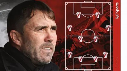 La formación de River con Coudet