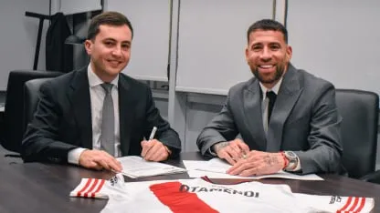 Otamendi firmó su contrato y se convirtió en el primer refuerzo de River: "Lo soñé siempre"